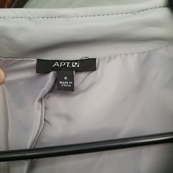 Light gray faux leather jacket - Picture 3 of 4